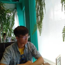 葉潼